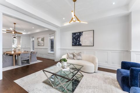 Photo 10 at 62 Endless Circle, Kleinburg, Vaughan