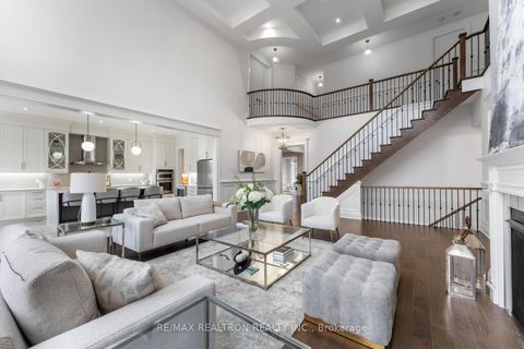 Photo 18 at 62 Endless Circle, Kleinburg, Vaughan