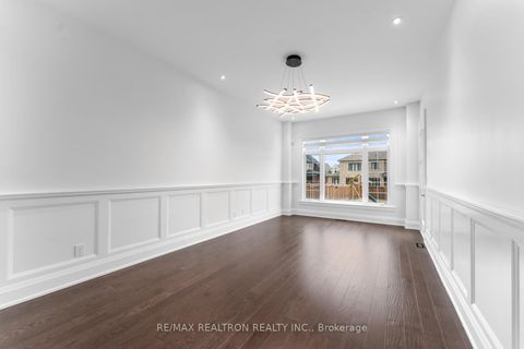 Photo 24 at 62 Endless Circle, Kleinburg, Vaughan