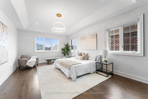 Photo 28 at 62 Endless Circle, Kleinburg, Vaughan