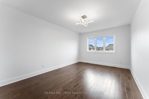 Photo 36 at 62 Endless Circle, Kleinburg, Vaughan