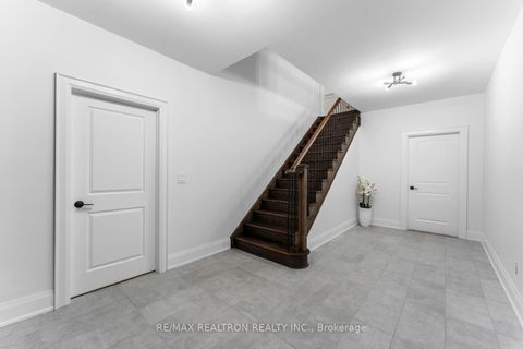 Photo 39 at 62 Endless Circle, Kleinburg, Vaughan