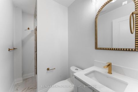 Photo 44 at 62 Endless Circle, Kleinburg, Vaughan