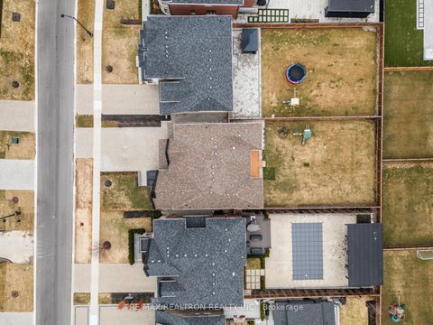 Photo 45 at 62 Endless Circle, Kleinburg, Vaughan