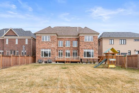 Photo 48 at 62 Endless Circle, Kleinburg, Vaughan