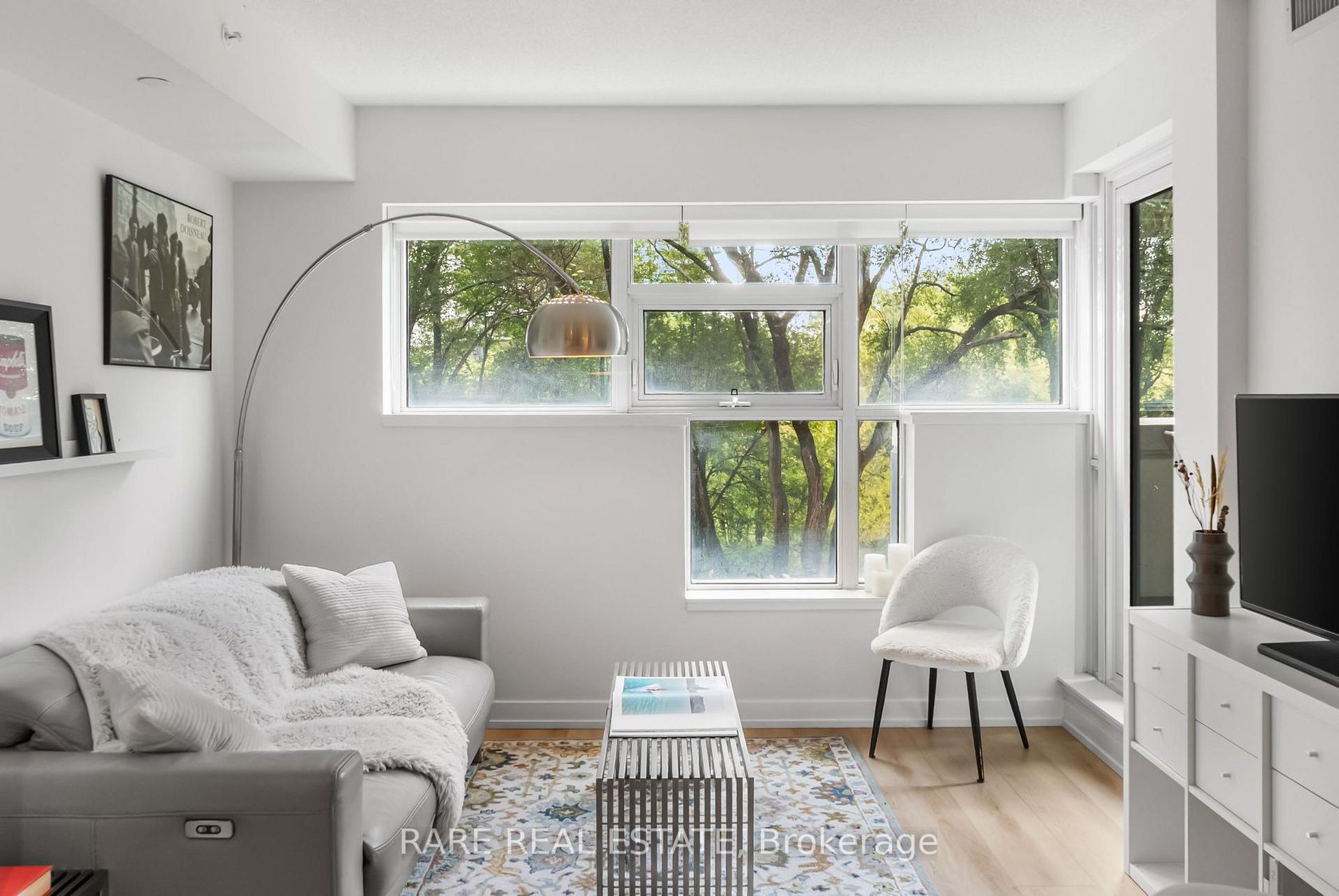 301 - 2220 Lake Shore Boulevard W, Mimico, Toronto photo number 2