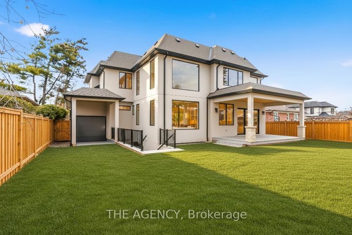 Photo 2 at 512 Weynway Court, WO West, Oakville