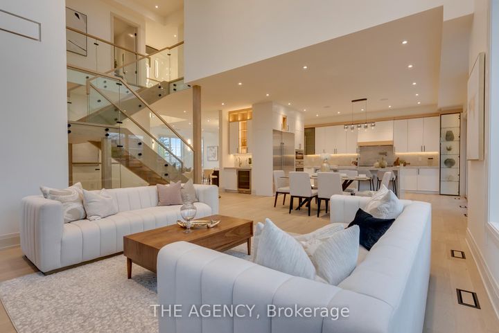 Photo 21 at 512 Weynway Court, WO West, Oakville