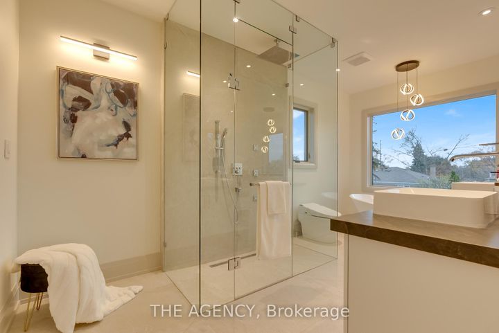 Photo 33 at 512 Weynway Court, WO West, Oakville