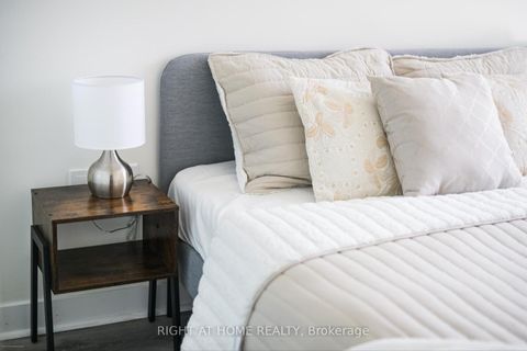 Photo 11 at 706 - 1346 Danforth Road, Eglinton East, Toronto