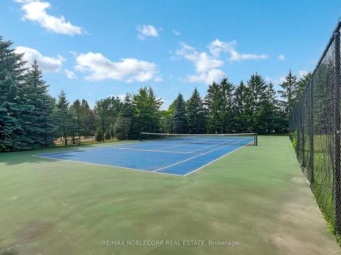 Photo 35 at 312 - 91 Townsgate Drive, Yorkhill, Vaughan