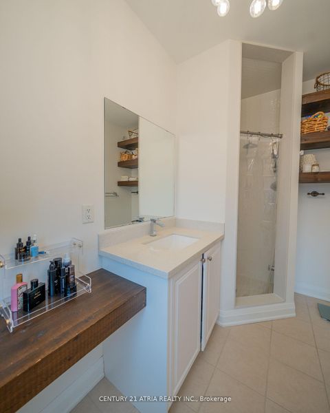 Photo 33 at 194 Kincardine Street, Kleinburg, Vaughan