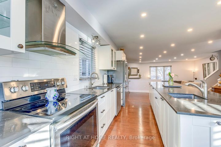 Photo 11 at 1558 Litchfield Road, FA Falgarwood, Oakville