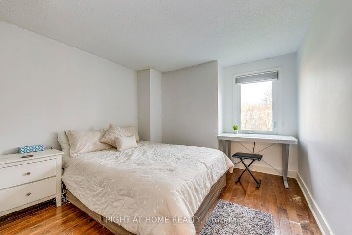 Photo 25 at 1558 Litchfield Road, FA Falgarwood, Oakville