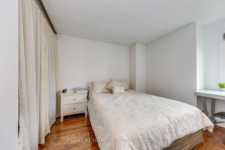 Photo 26 at 1558 Litchfield Road, FA Falgarwood, Oakville