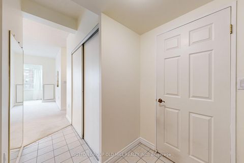 Photo 5 at 611 - 115 Bonis Avenue, Sullivan, Toronto