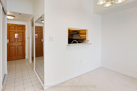 Photo 14 at 611 - 115 Bonis Avenue, Sullivan, Toronto
