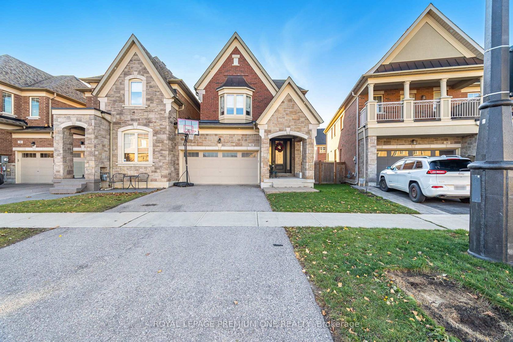 34 Blueberry Run Trail, Nobleton, King 