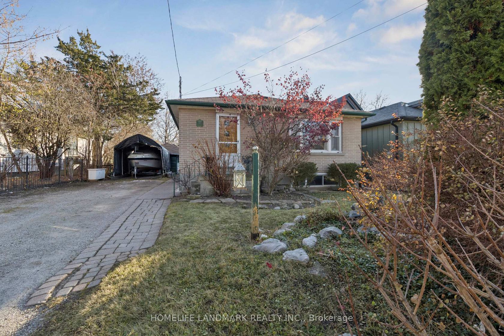 127 Lake Avenue, Oak Ridges Lake Wilcox, Richmond Hill photo number 2