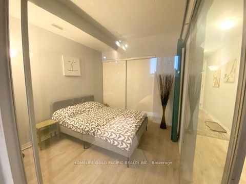 Photo 11 at 1114 - 88 Blue Jays Way, Waterfront Communities C1, Toronto