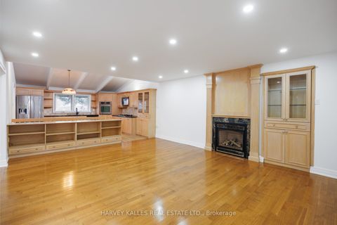 Photo 12 at 19 Blair Athol Crescent, Rosethorn, Toronto