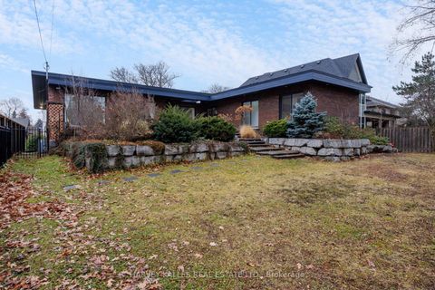 Photo 21 at 19 Blair Athol Crescent, Rosethorn, Toronto