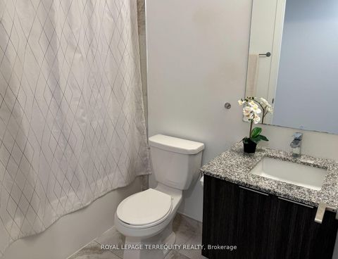 Photo 12 at 421 - 120 Parliament Street, Moss Park, Toronto