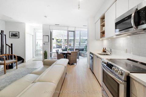 Photo 12 at TH105 - 30 Ordnance Street, Niagara, Toronto