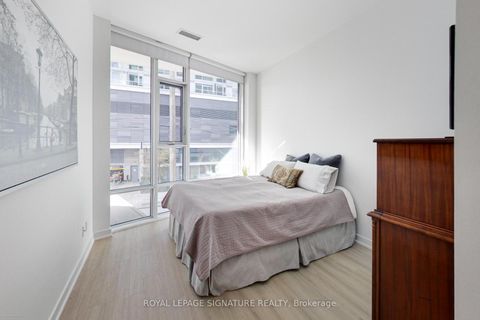 Photo 20 at TH105 - 30 Ordnance Street, Niagara, Toronto