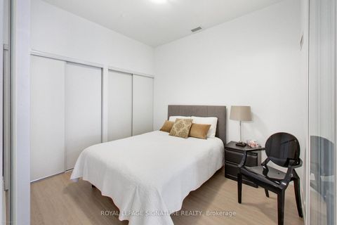 Photo 26 at TH105 - 30 Ordnance Street, Niagara, Toronto