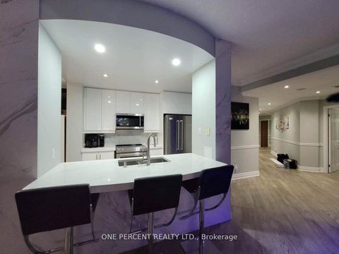 Photo 11 at 604 - 33 ELLEN Street, Lakeshore, Barrie