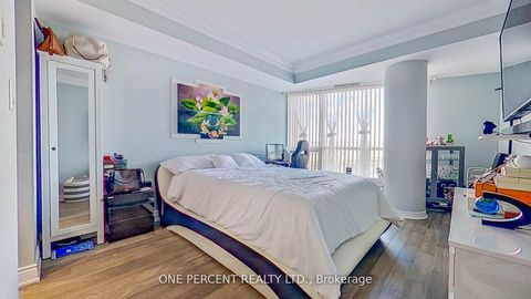 Photo 12 at 604 - 33 ELLEN Street, Lakeshore, Barrie