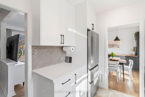 Photo 15 at 32 Kim Court, Kennedy Park, Toronto