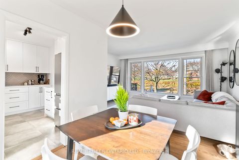 Photo 22 at 32 Kim Court, Kennedy Park, Toronto