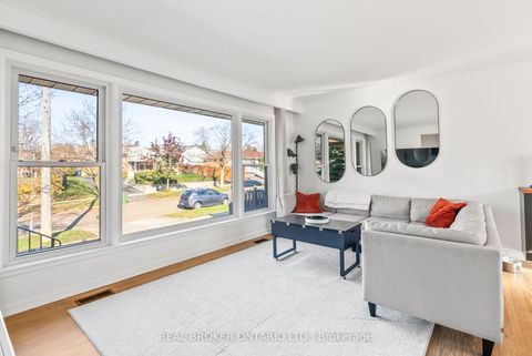 Photo 26 at 32 Kim Court, Kennedy Park, Toronto