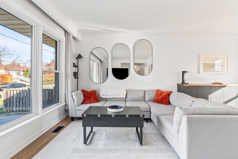 Photo 27 at 32 Kim Court, Kennedy Park, Toronto