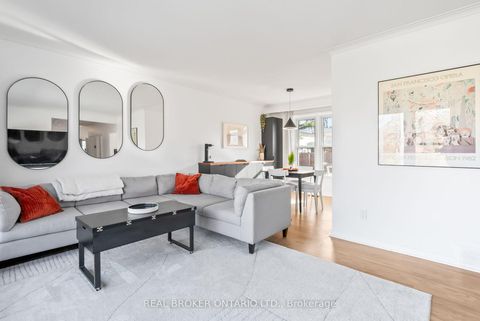 Photo 28 at 32 Kim Court, Kennedy Park, Toronto