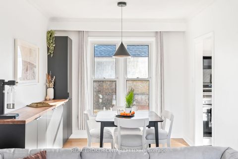 Photo 29 at 32 Kim Court, Kennedy Park, Toronto