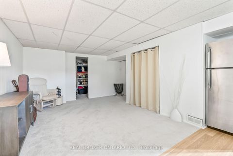 Photo 43 at 32 Kim Court, Kennedy Park, Toronto