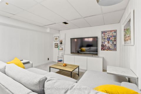 Photo 45 at 32 Kim Court, Kennedy Park, Toronto