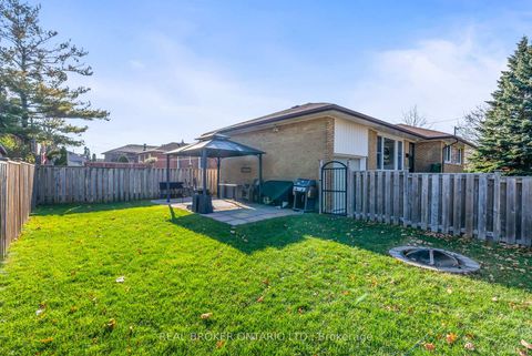 Photo 49 at 32 Kim Court, Kennedy Park, Toronto