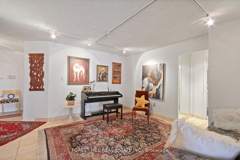 Photo 7 at 1101 - 130 Carlton Street, South St. James Town, Toronto