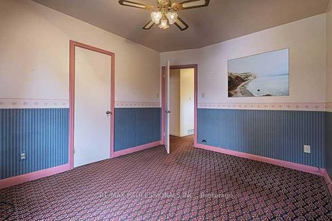 Photo 19 at 32 Northampton Drive, City Centre West, Toronto