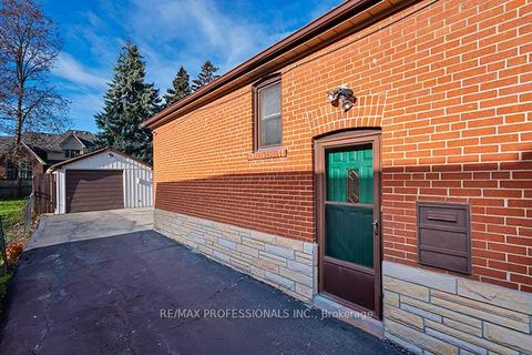 Photo 25 at 32 Northampton Drive, City Centre West, Toronto