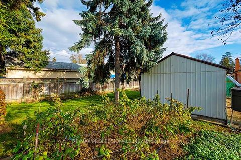 Photo 42 at 32 Northampton Drive, City Centre West, Toronto