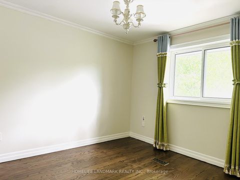 Photo 23 at 125 Bannatyne Drive, Windfields, Toronto