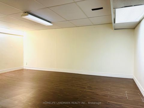 Photo 25 at 125 Bannatyne Drive, Windfields, Toronto