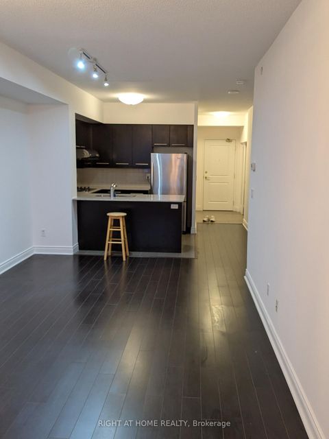 Photo 7 at A609 - 11211 YONGE Street, Devonsleigh, Richmond Hill