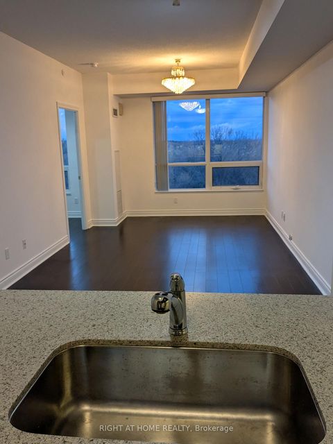 Photo 9 at A609 - 11211 YONGE Street, Devonsleigh, Richmond Hill