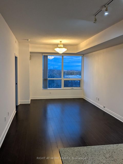 Photo 10 at A609 - 11211 YONGE Street, Devonsleigh, Richmond Hill